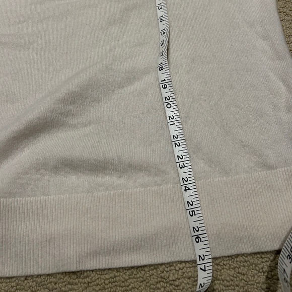 BNWT Hudson North 100 percent cashmere cream sweater - Picture 6 of 7